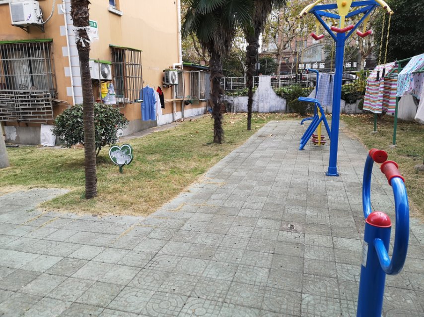 香楠路居委健身苑点