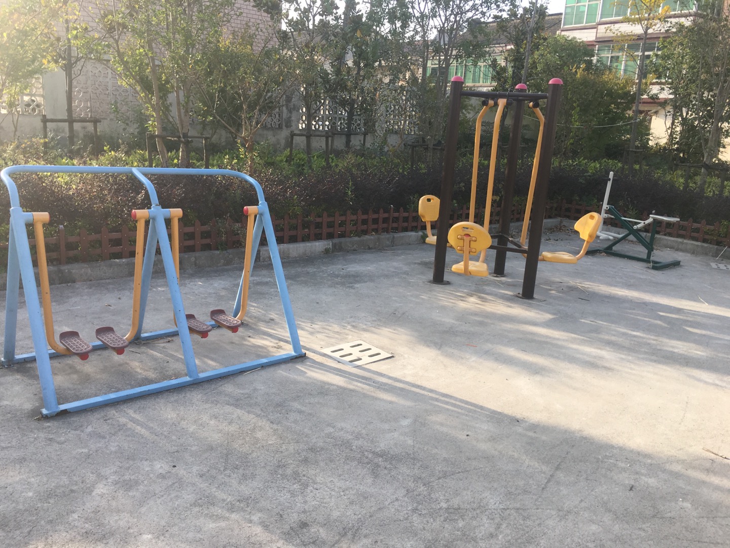 勤奋2队健身点