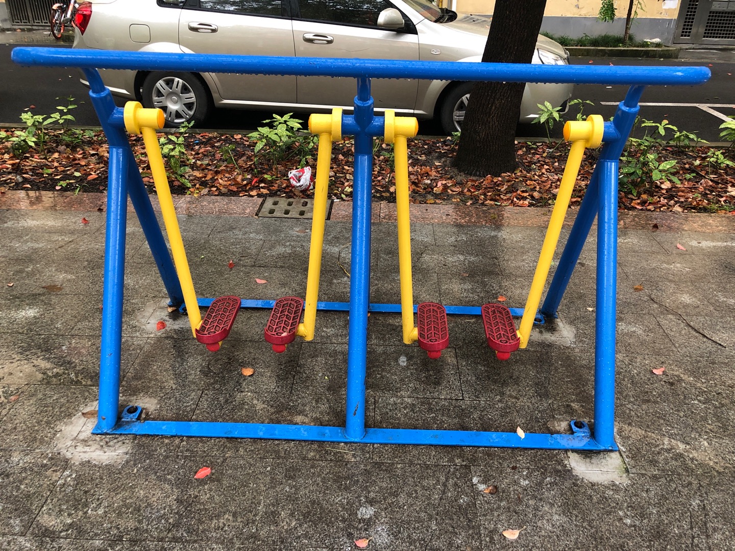 双人漫步器