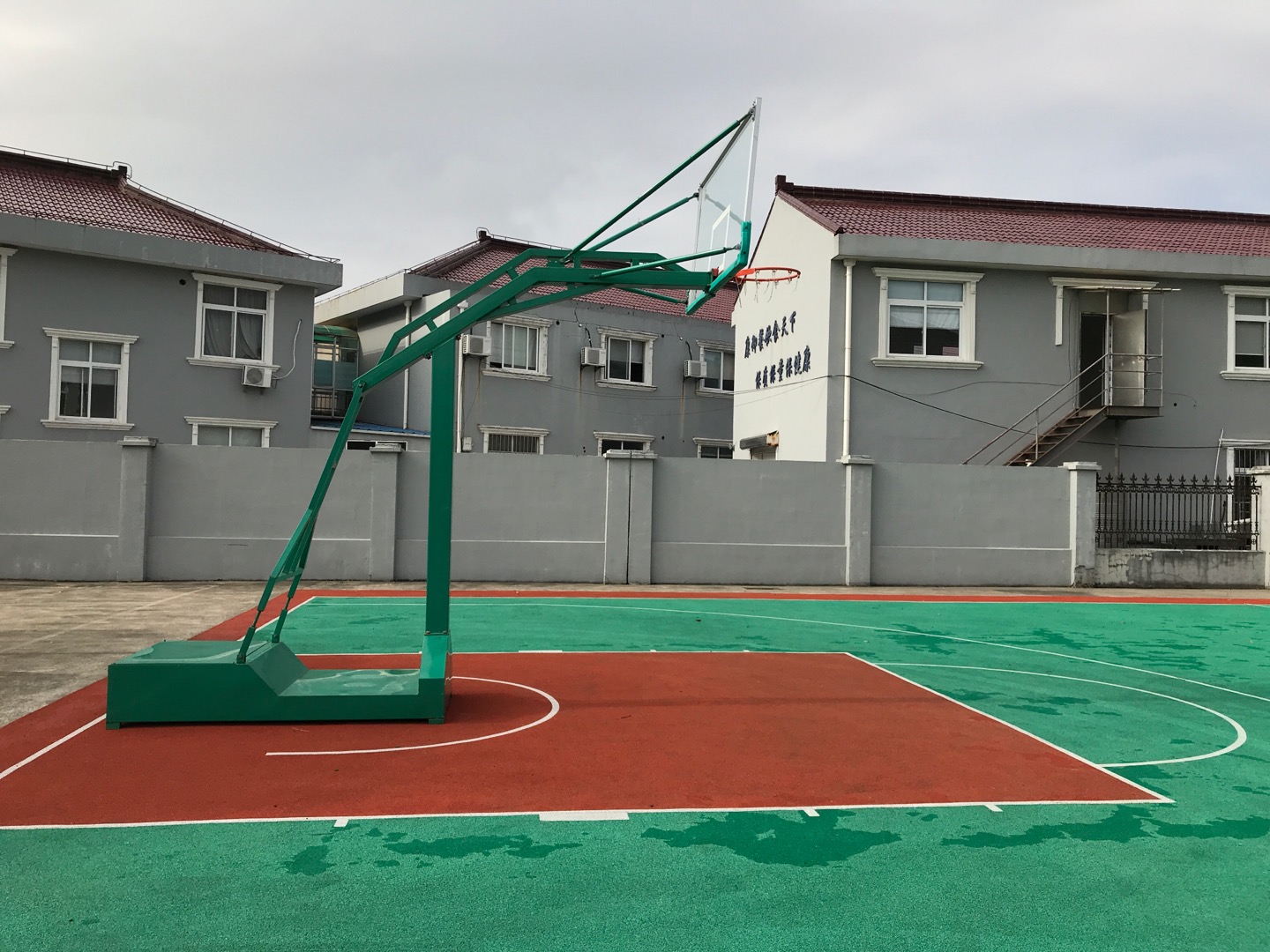 张桥村市民球场