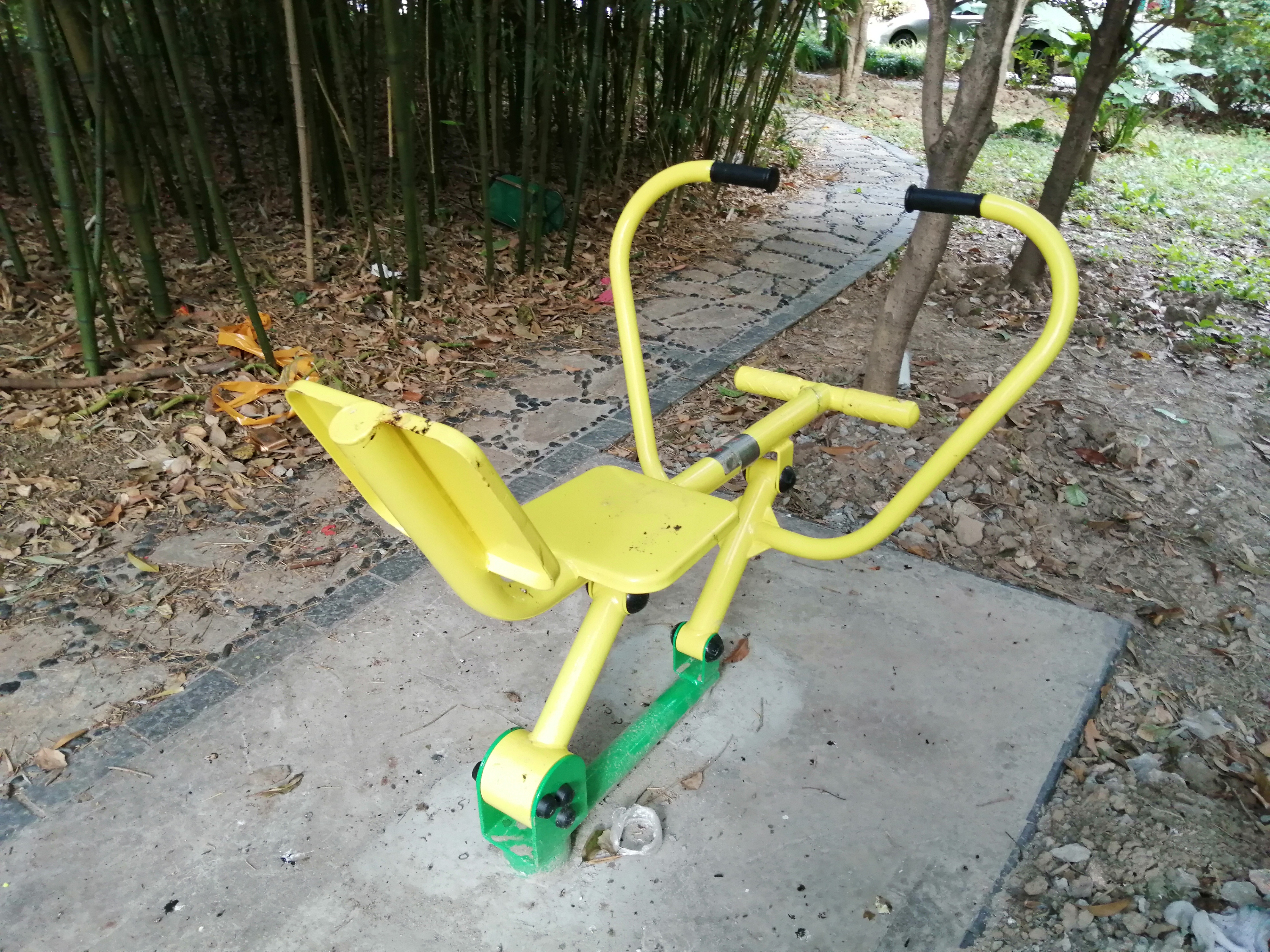 划船器