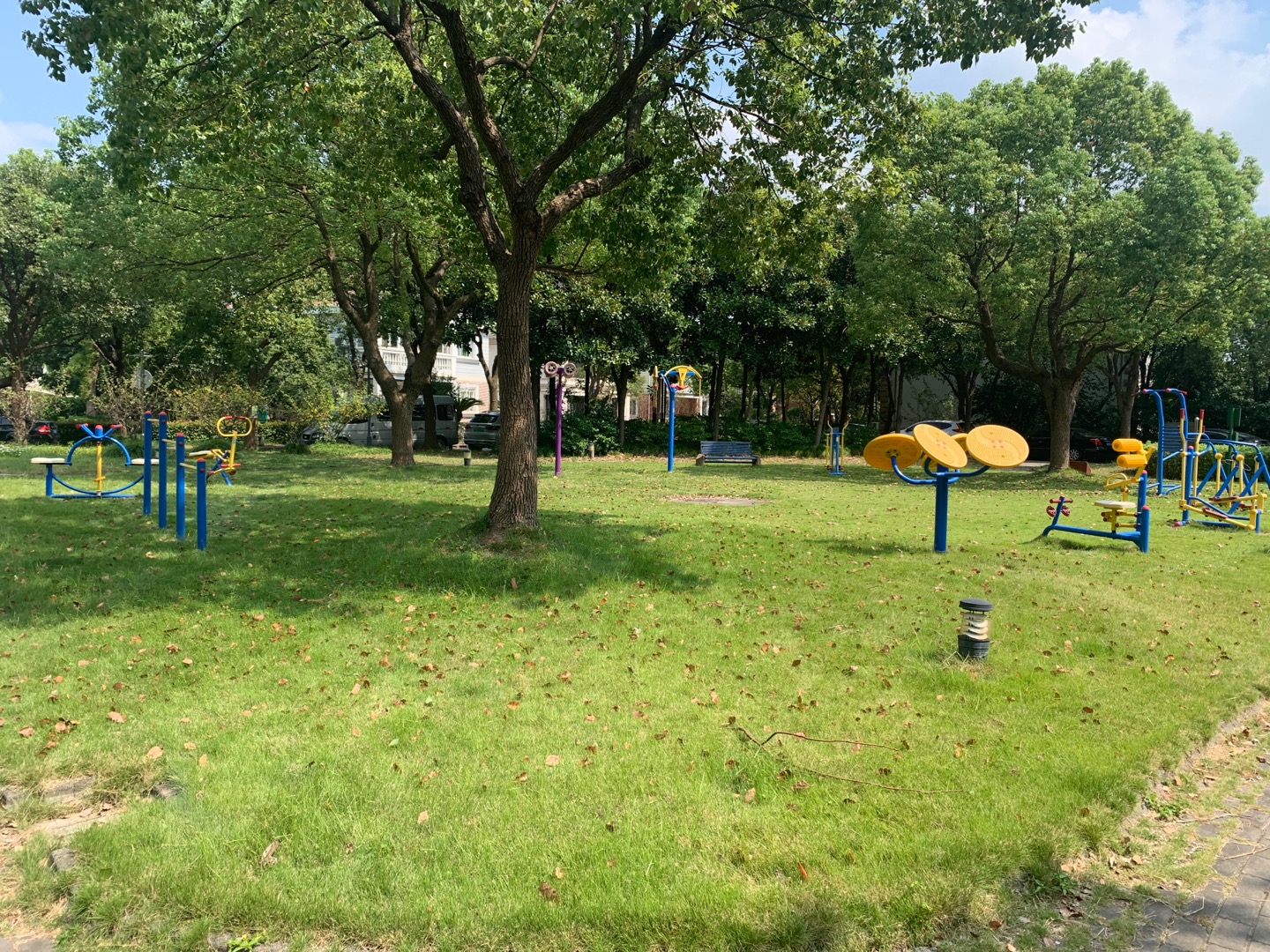 西林花园北区健身点