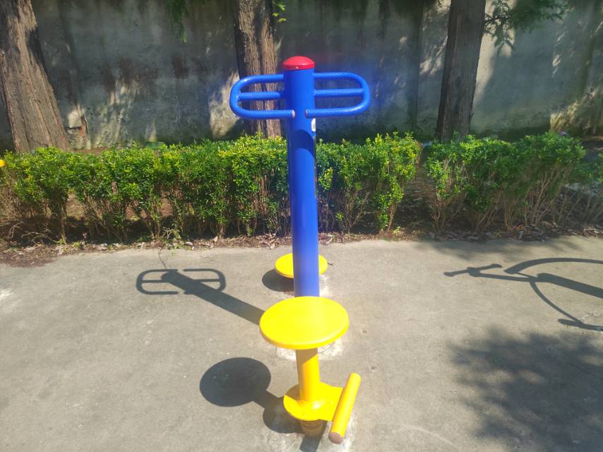 双位扭腰器