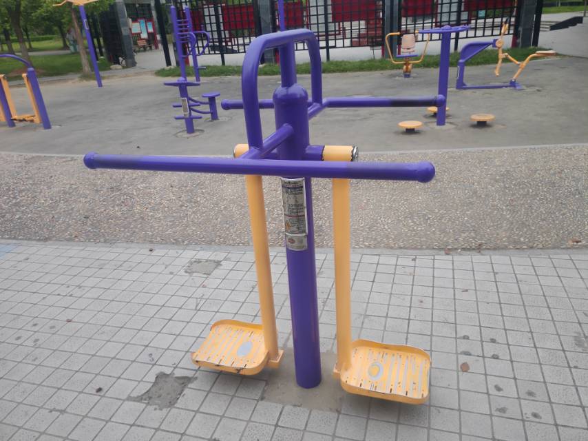 钟摆器