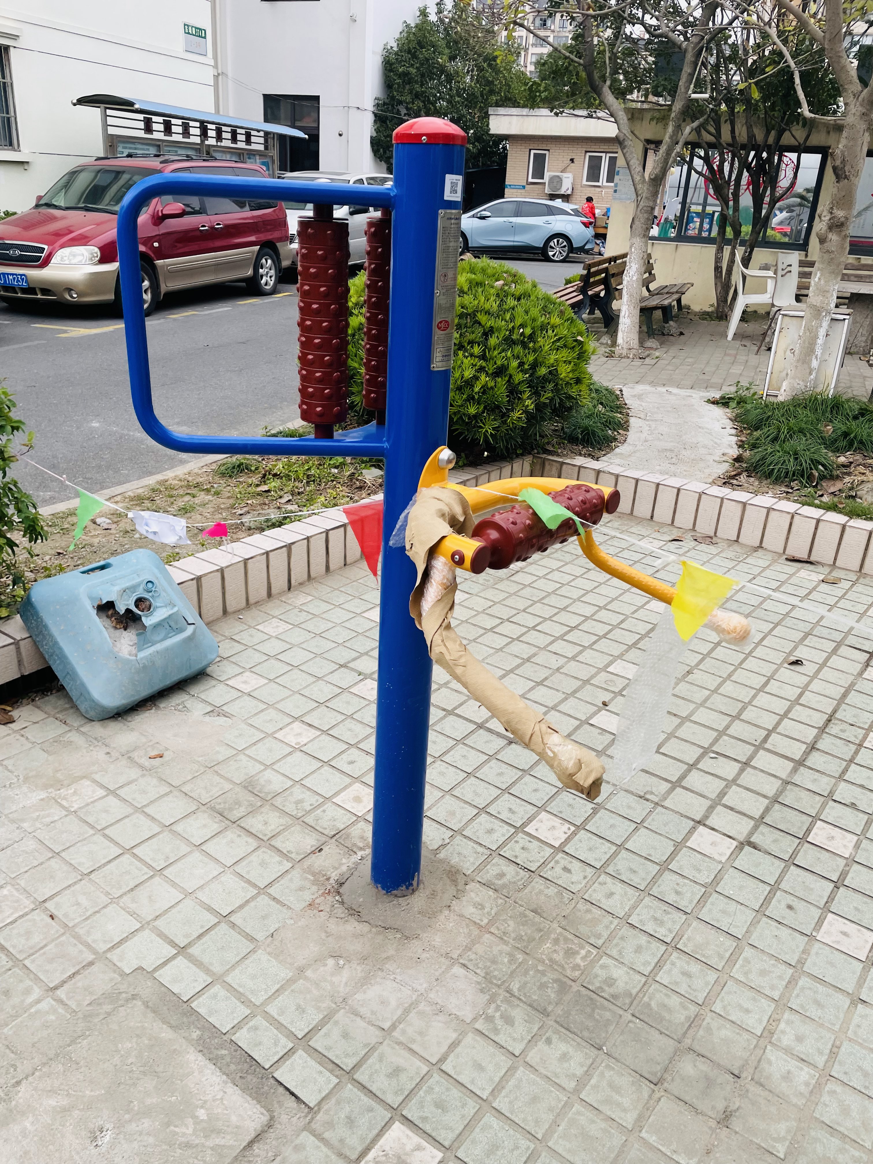 腰背按摩器