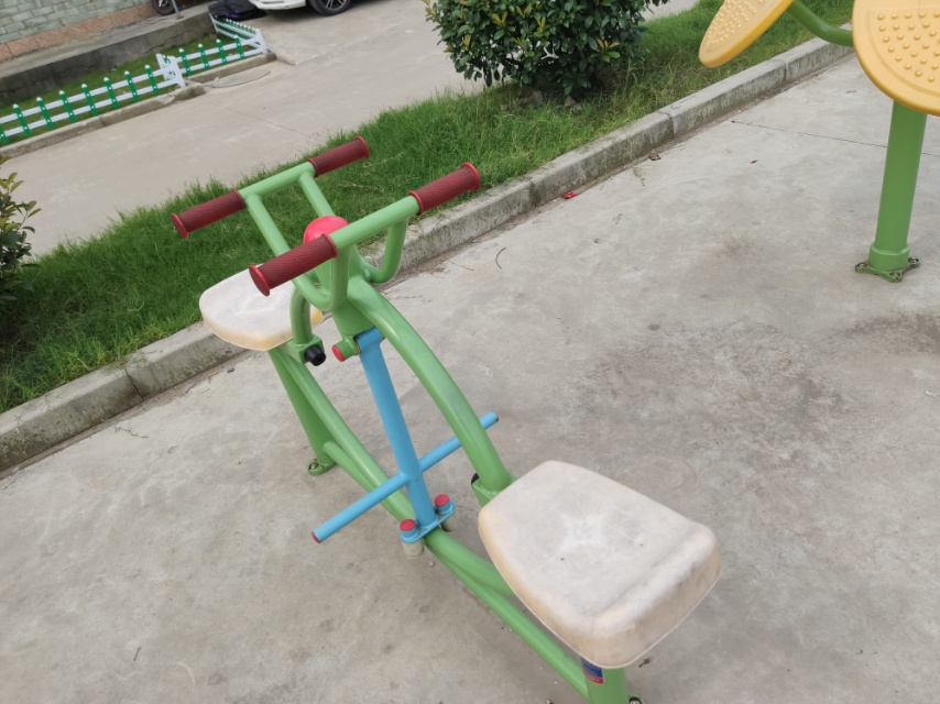 下肢康复器