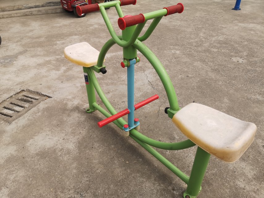 下肢康复器