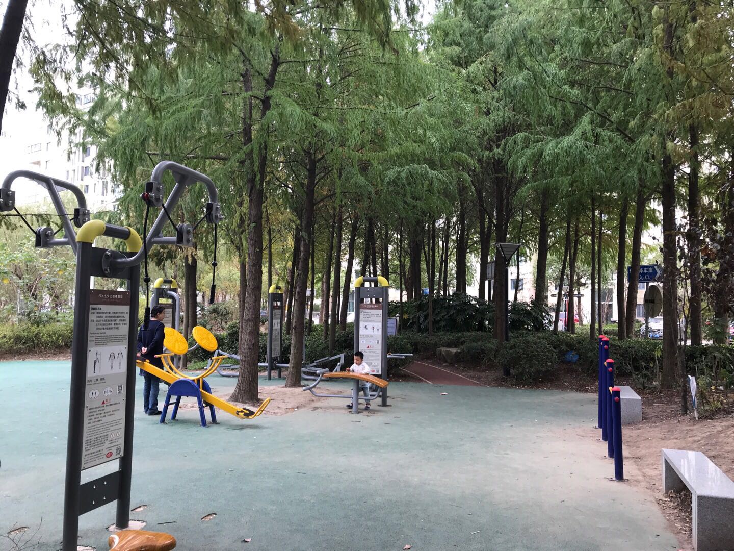 竹柏路366弄健身苑点1