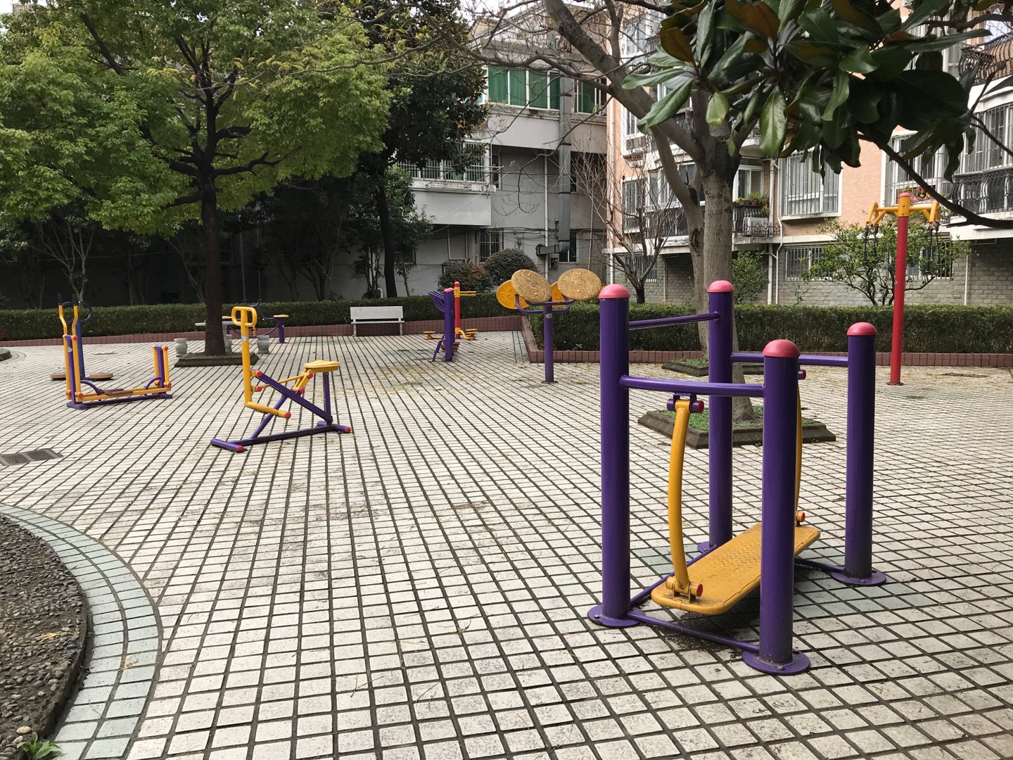 金房花苑健身点