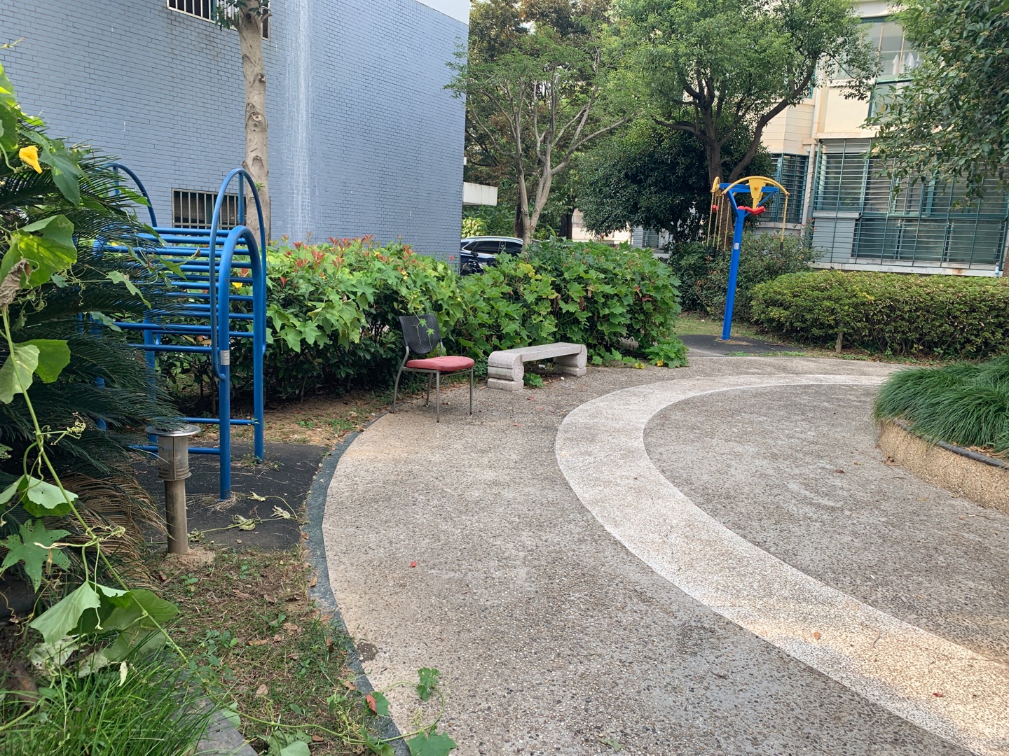 檀香花苑健身点3