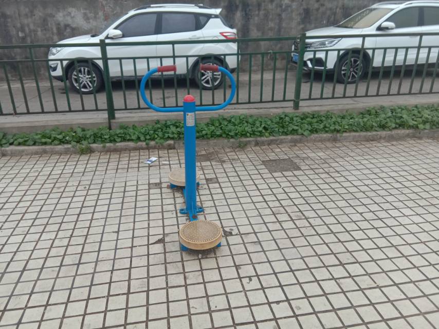 扭腰器