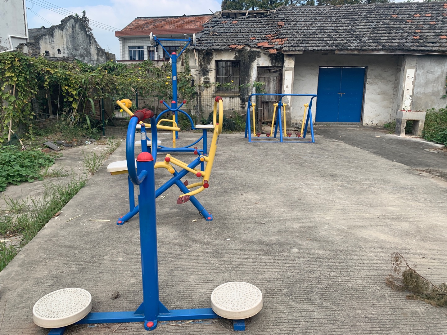 东夏村陆家浜健身点