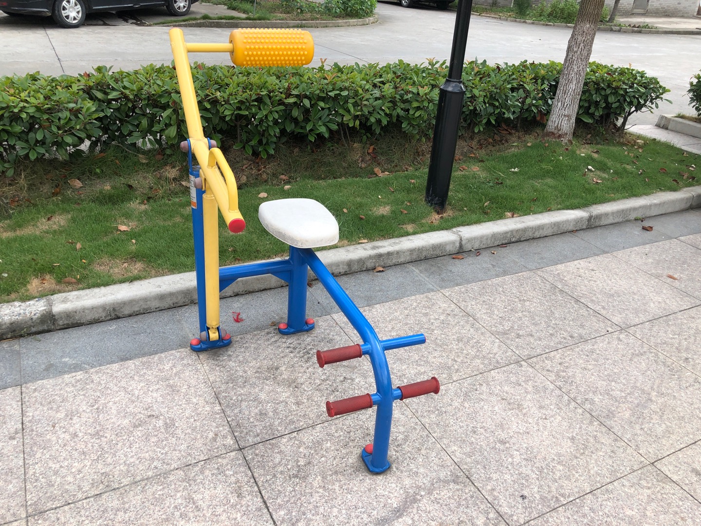 腹背锻炼器