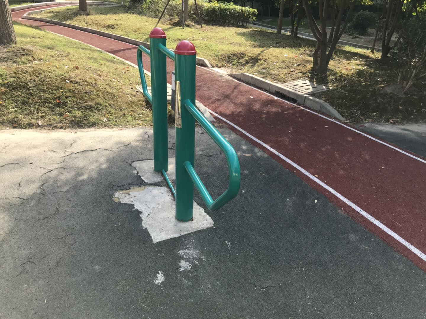 三联压腿架