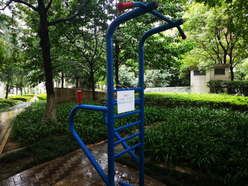 多功能锻炼器