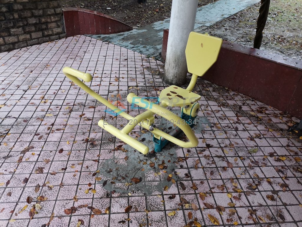 划船器