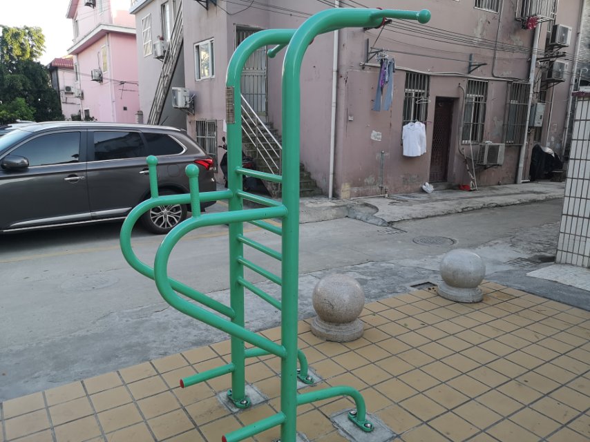 多功能锻炼器