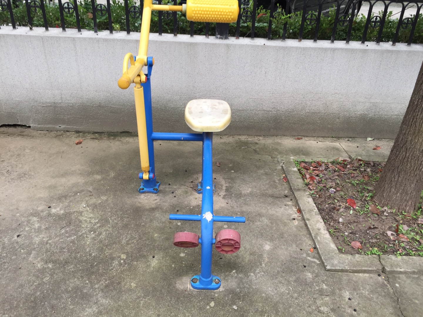 腹背锻炼器