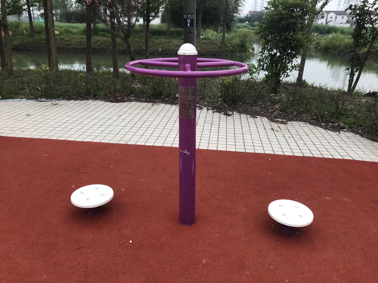 二位扭腰器