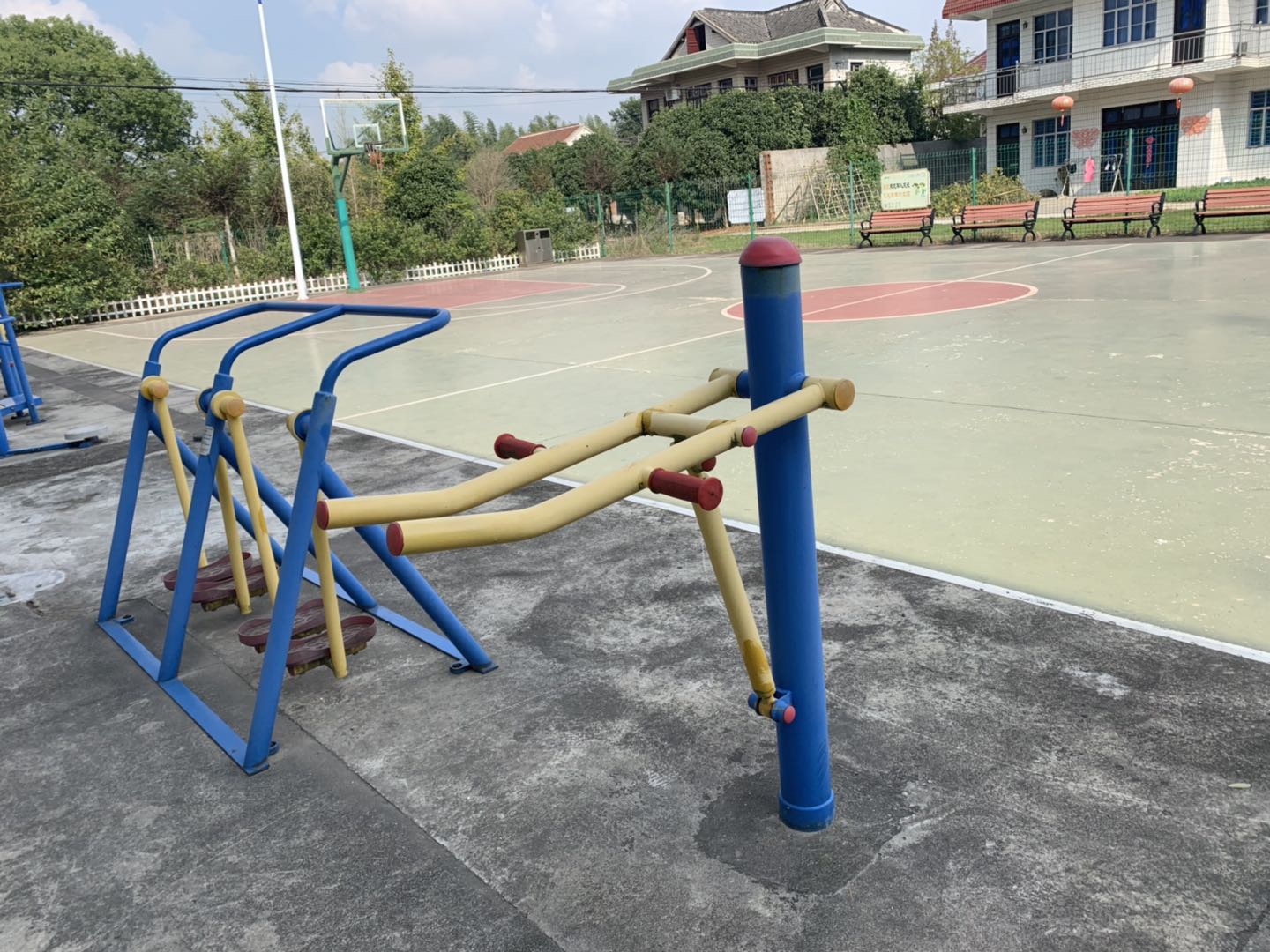 腰腿锻炼器