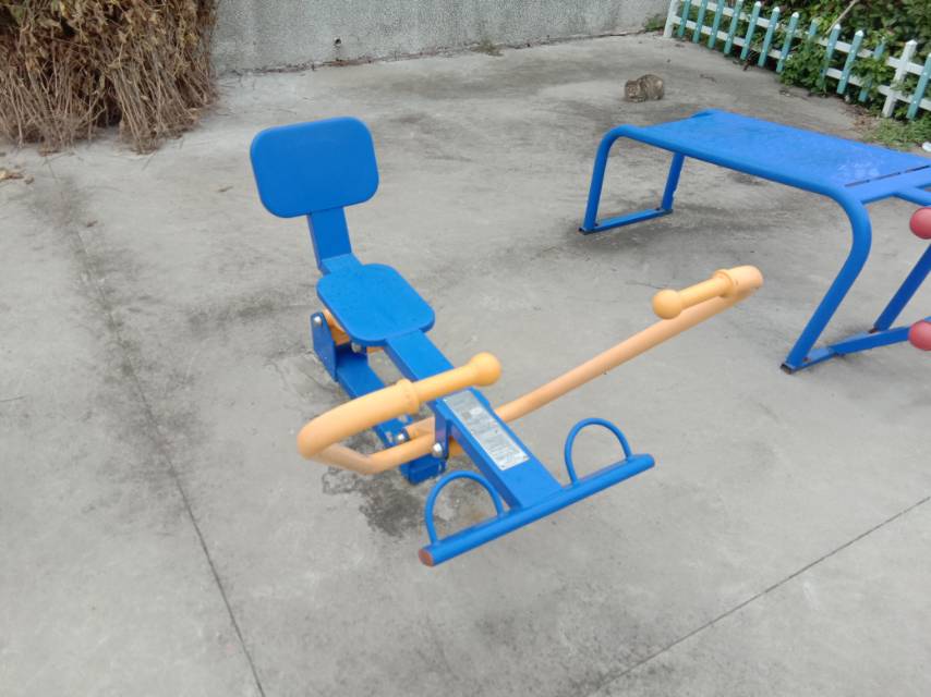 划船器