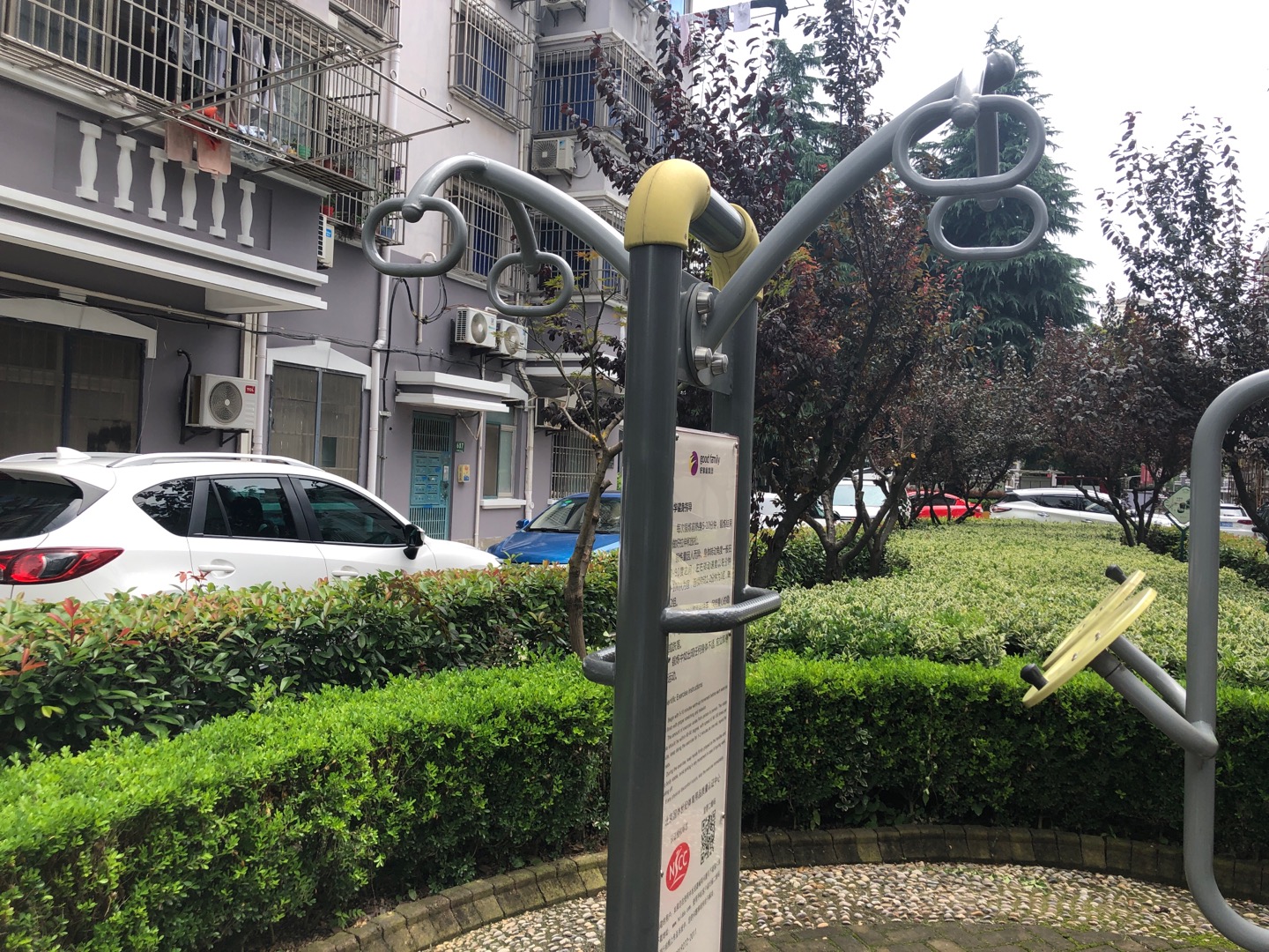 转腰器