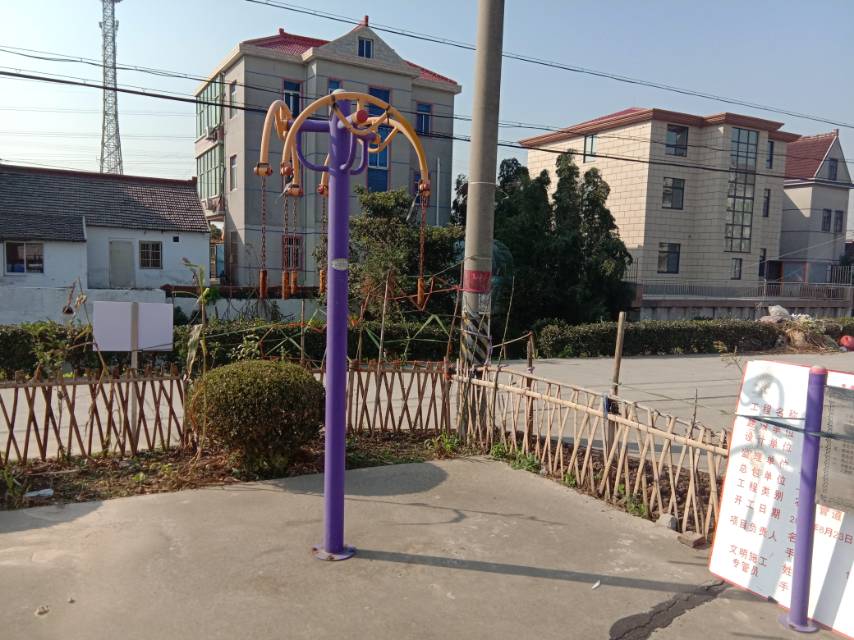 牵引器
