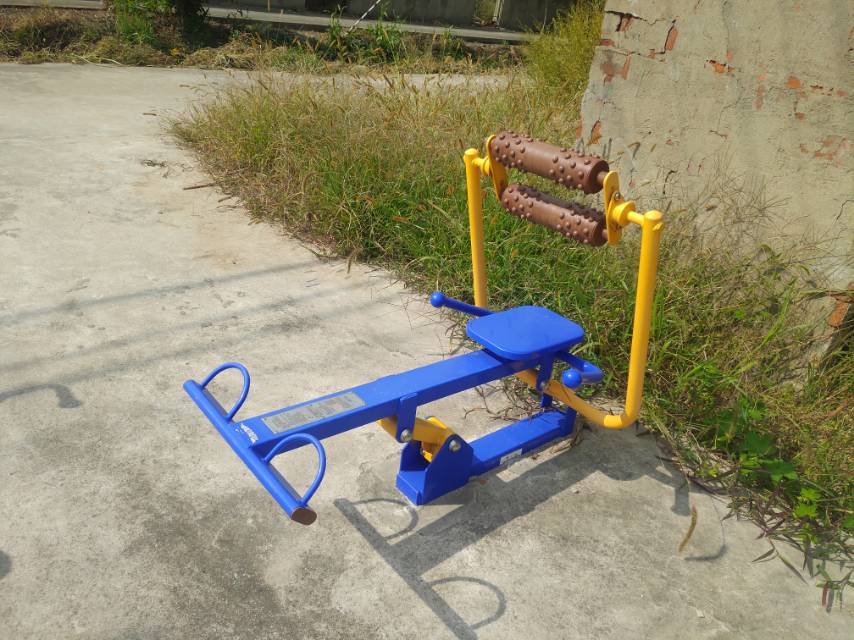 腹背屈伸训练器
