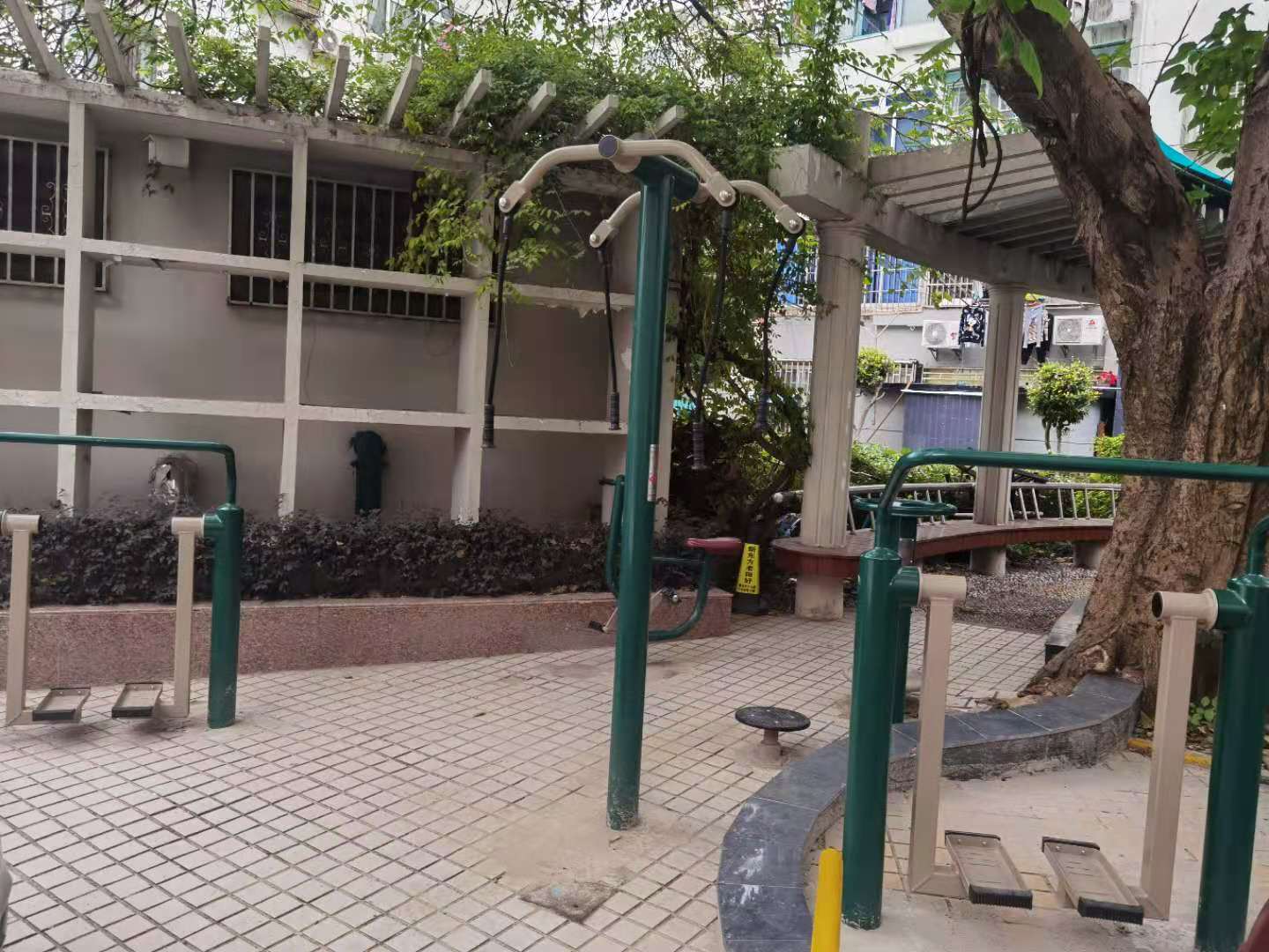 静安区大宁路街道平型关路801弄居委健身点（北宝兴路618弄）