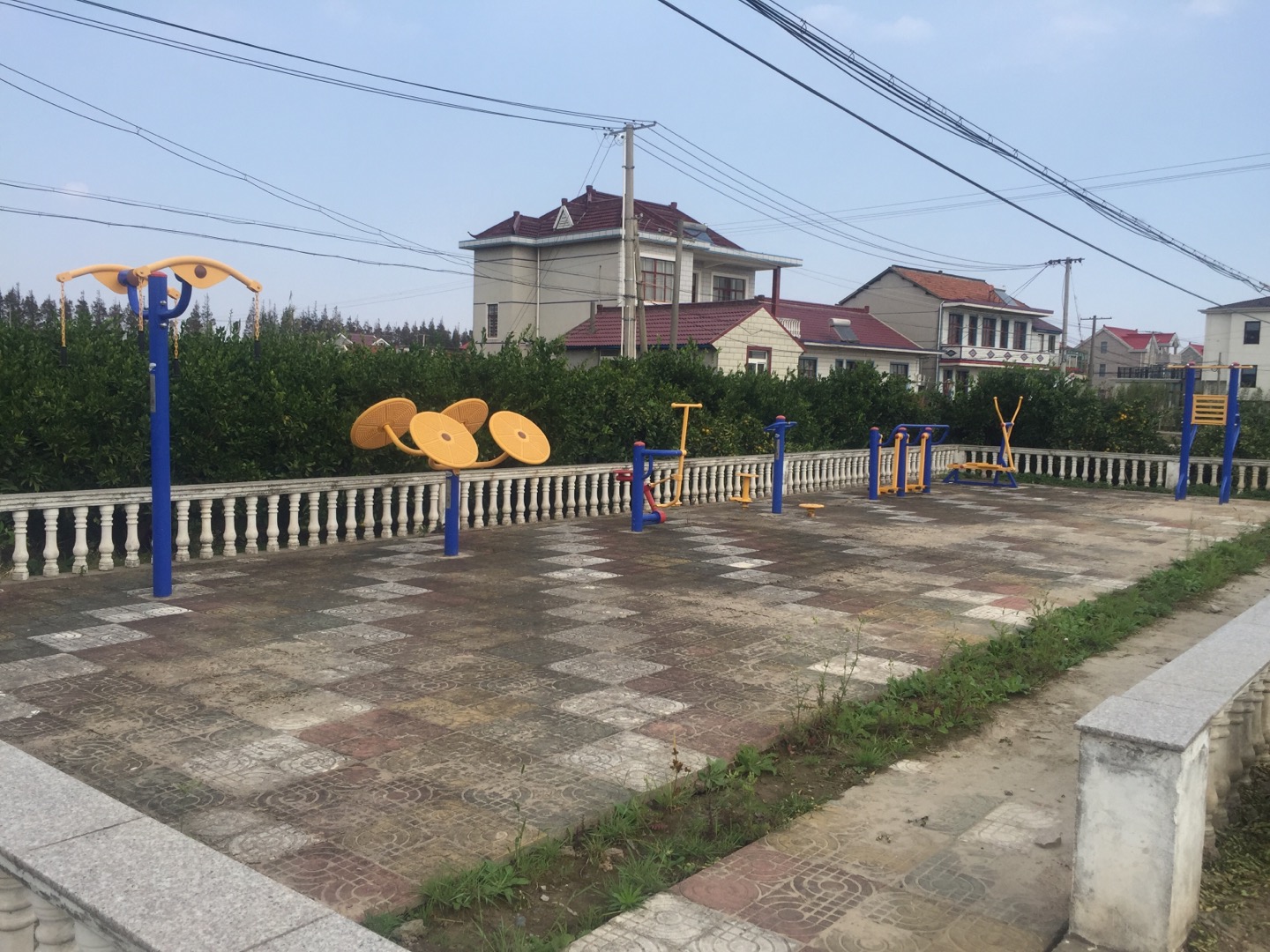 东海村二组健身点