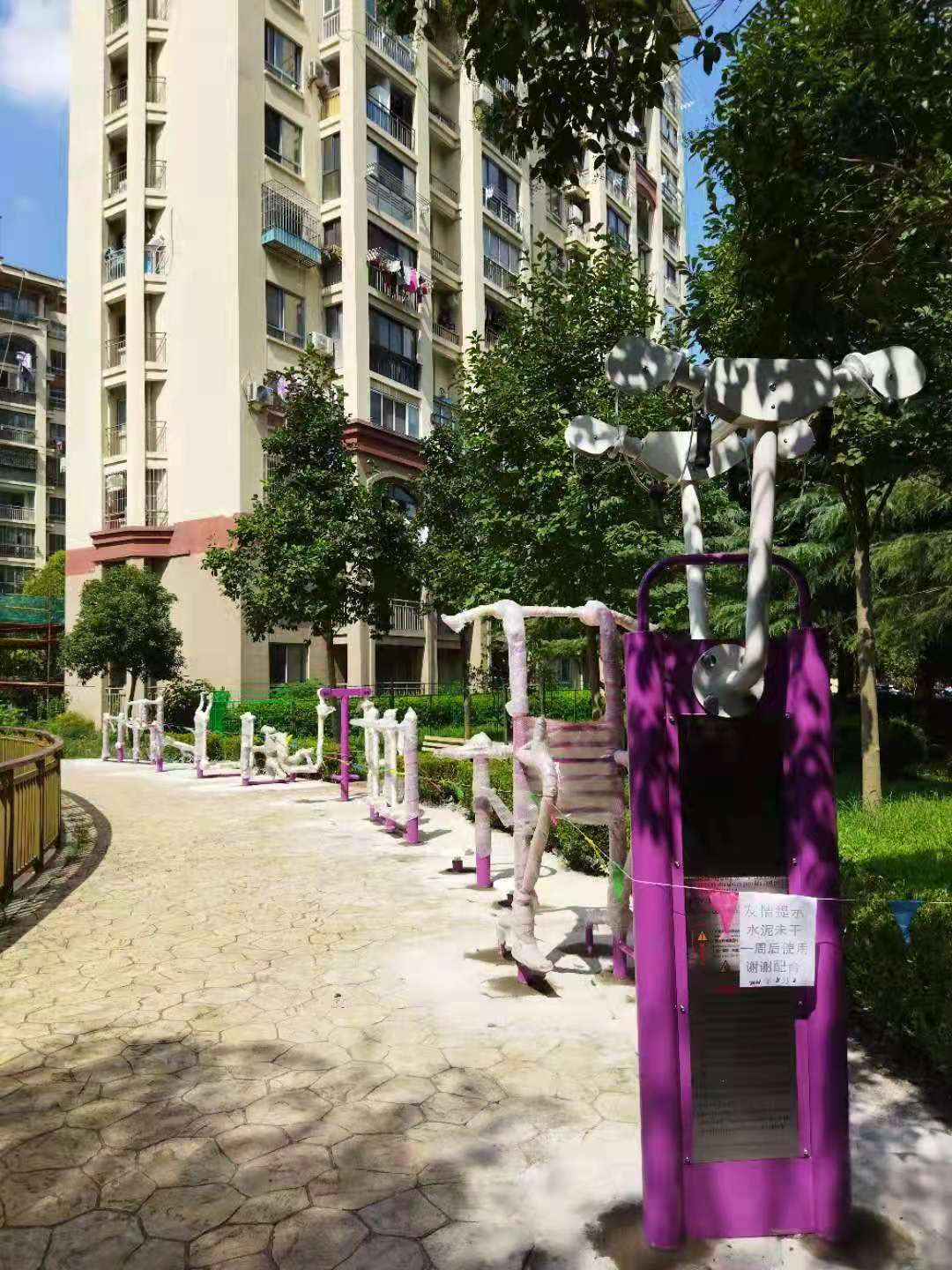 闵行区君莲一居委健身点C