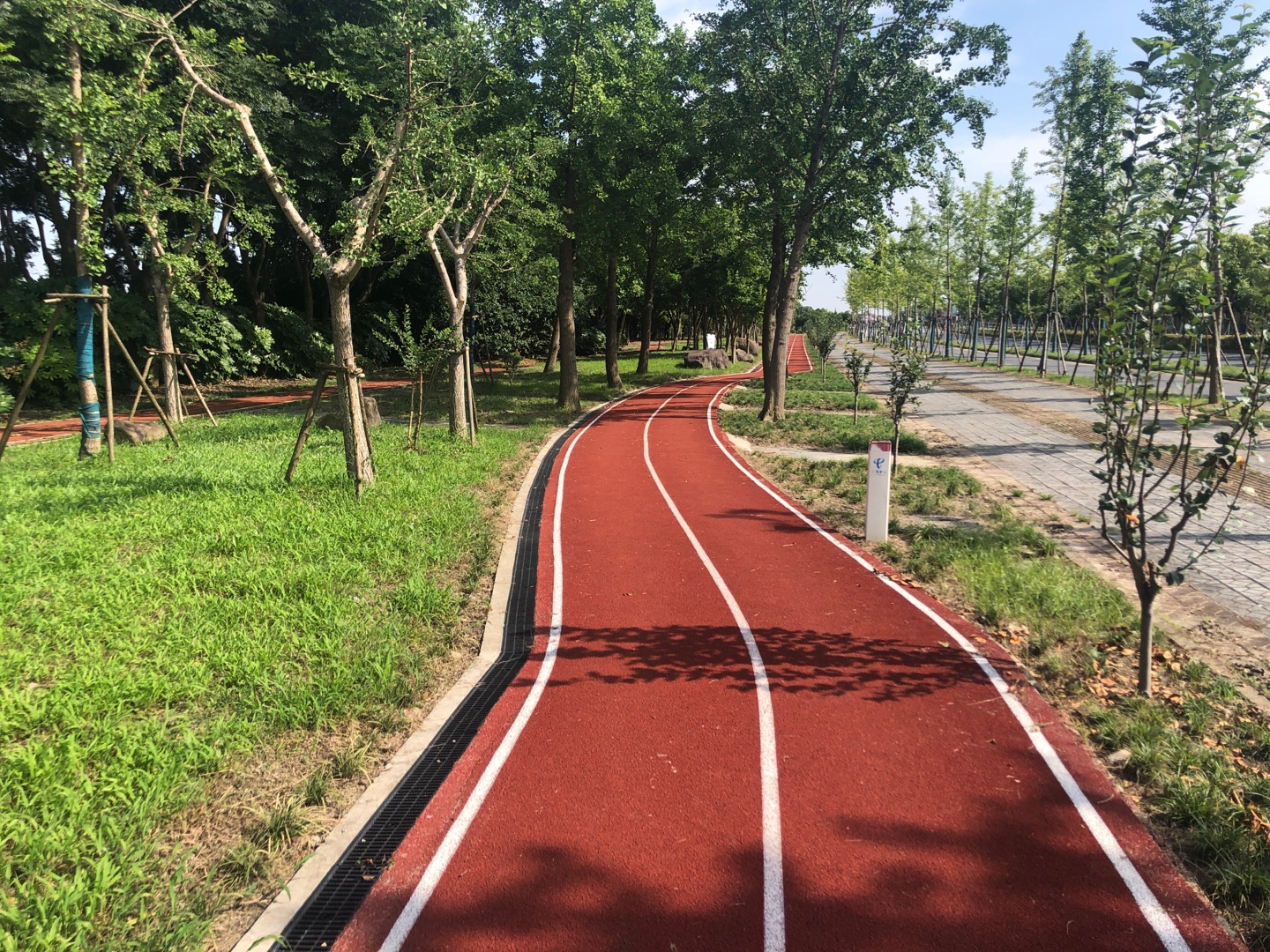 庄良路第二步道
