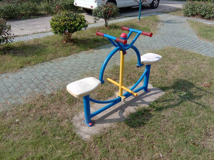 下肢康复器
