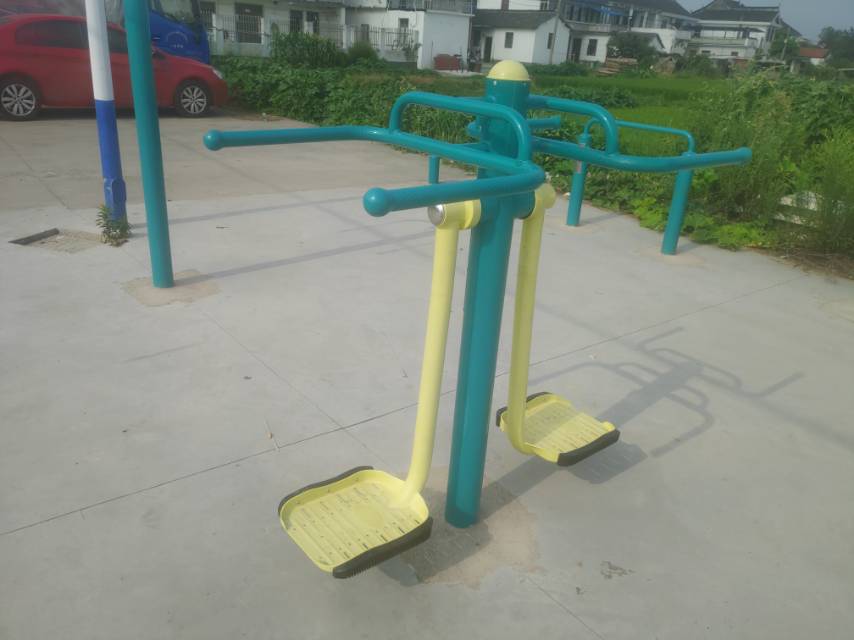 双人钟摆器