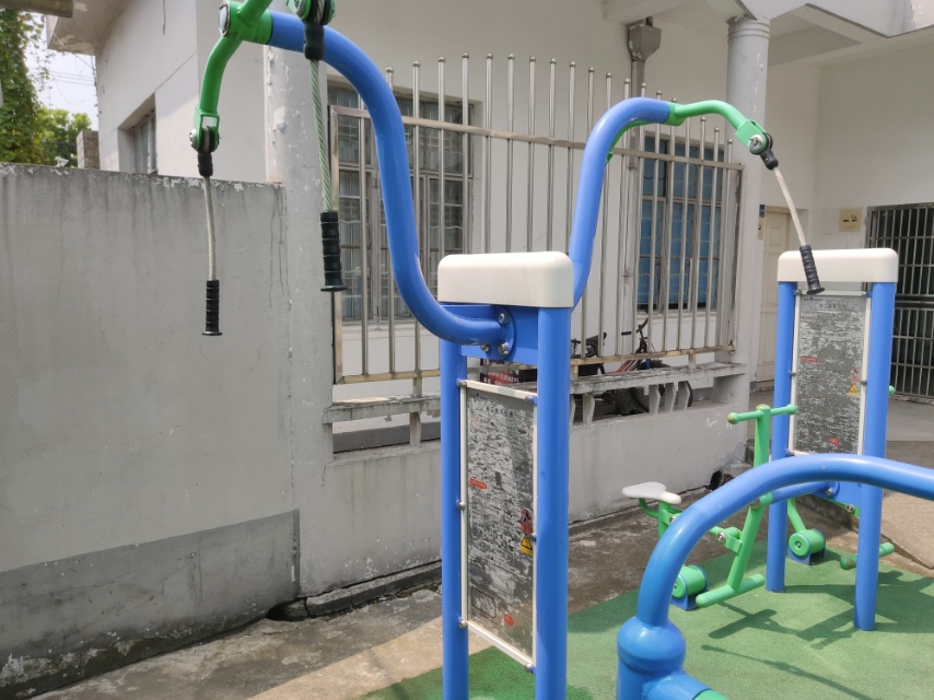 双立柱牵引器