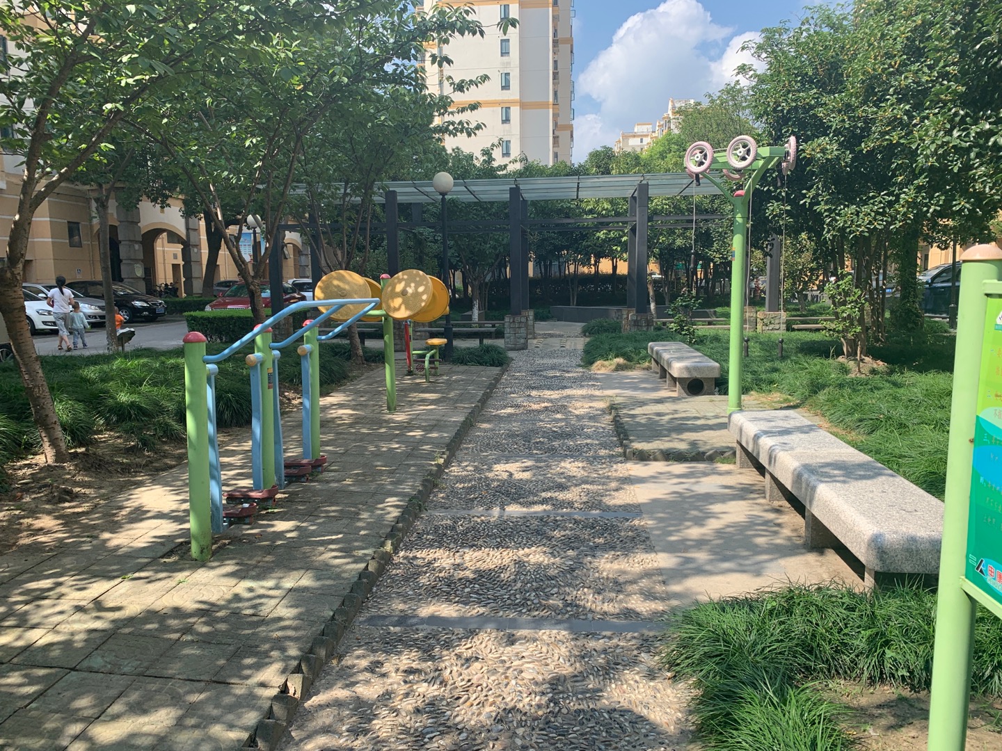 珠江新城金桂苑健身点