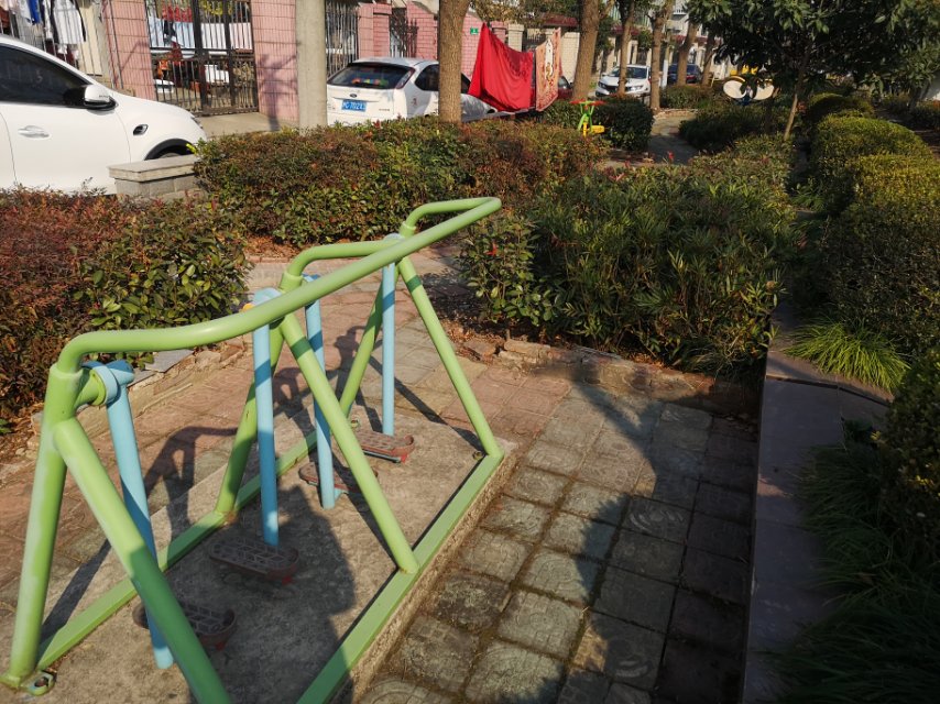 中心居委健身苑点