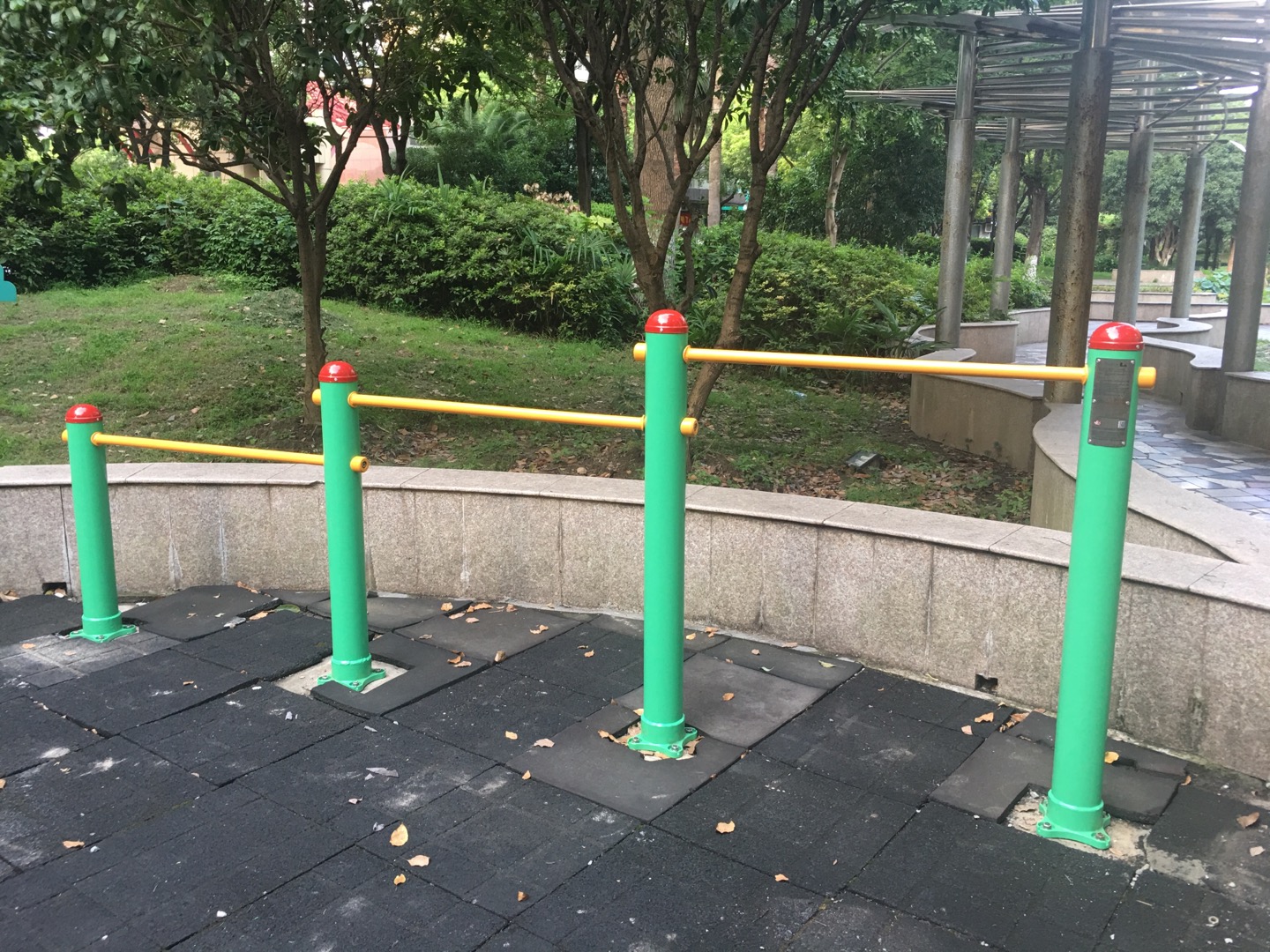 划船器