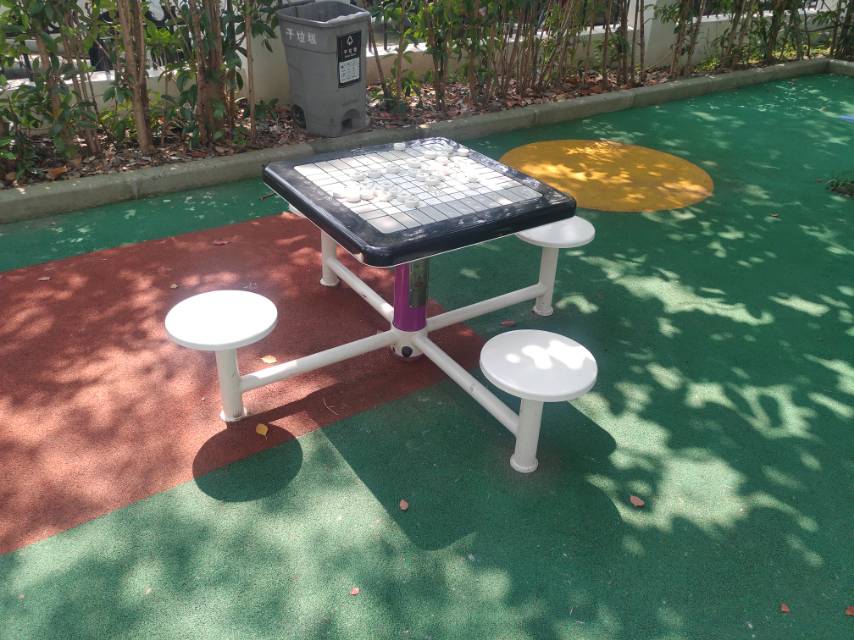 轨道棋牌桌