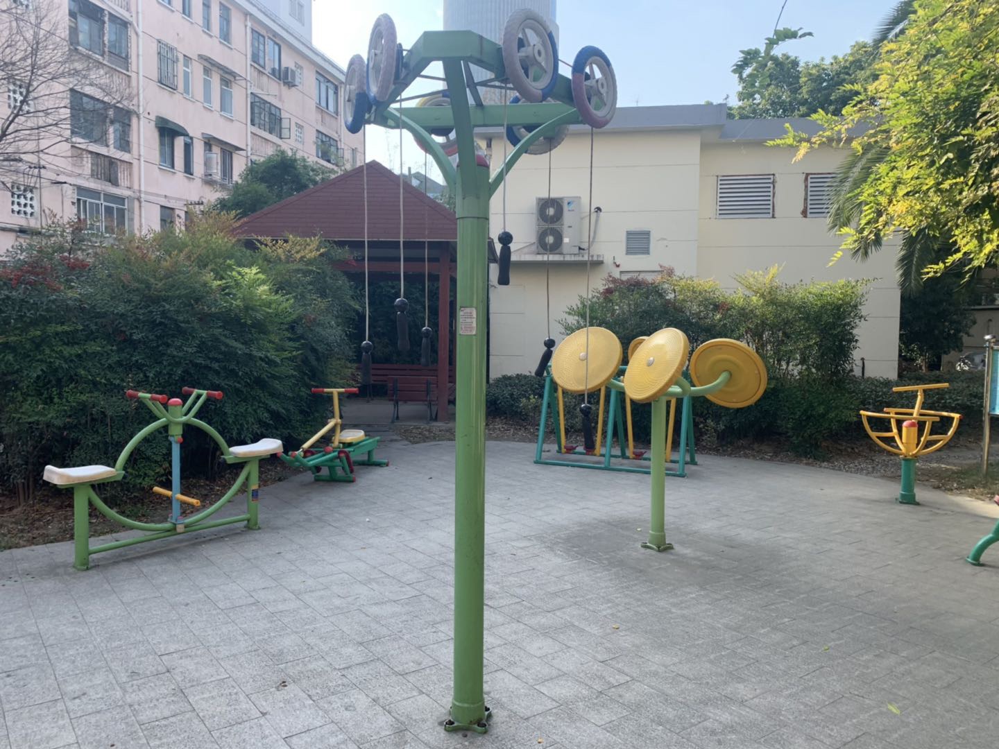 上肢牵引器