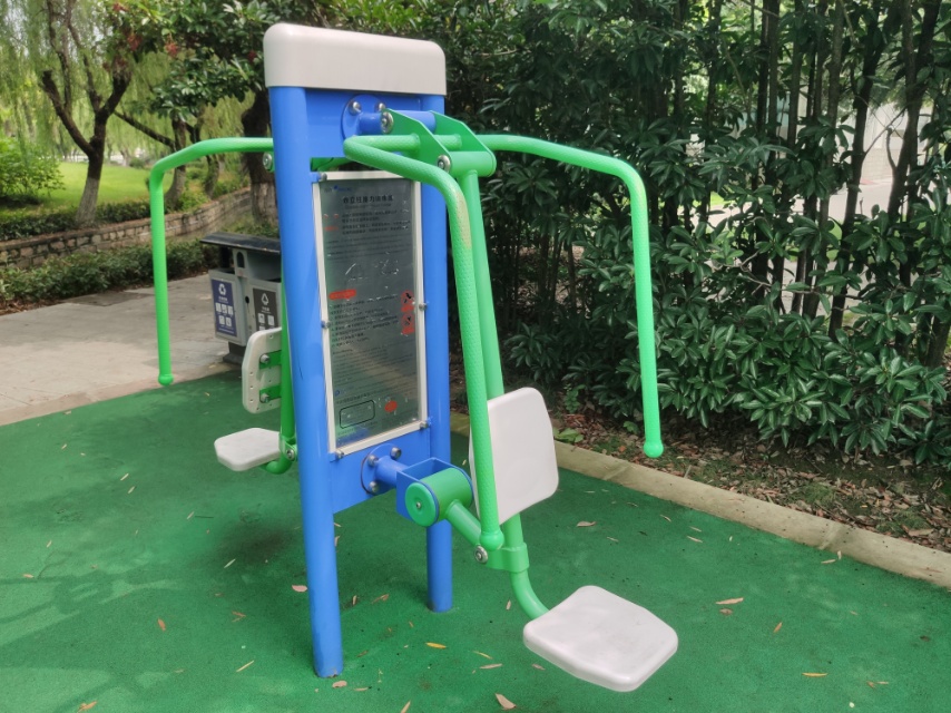 双立柱推力训练器