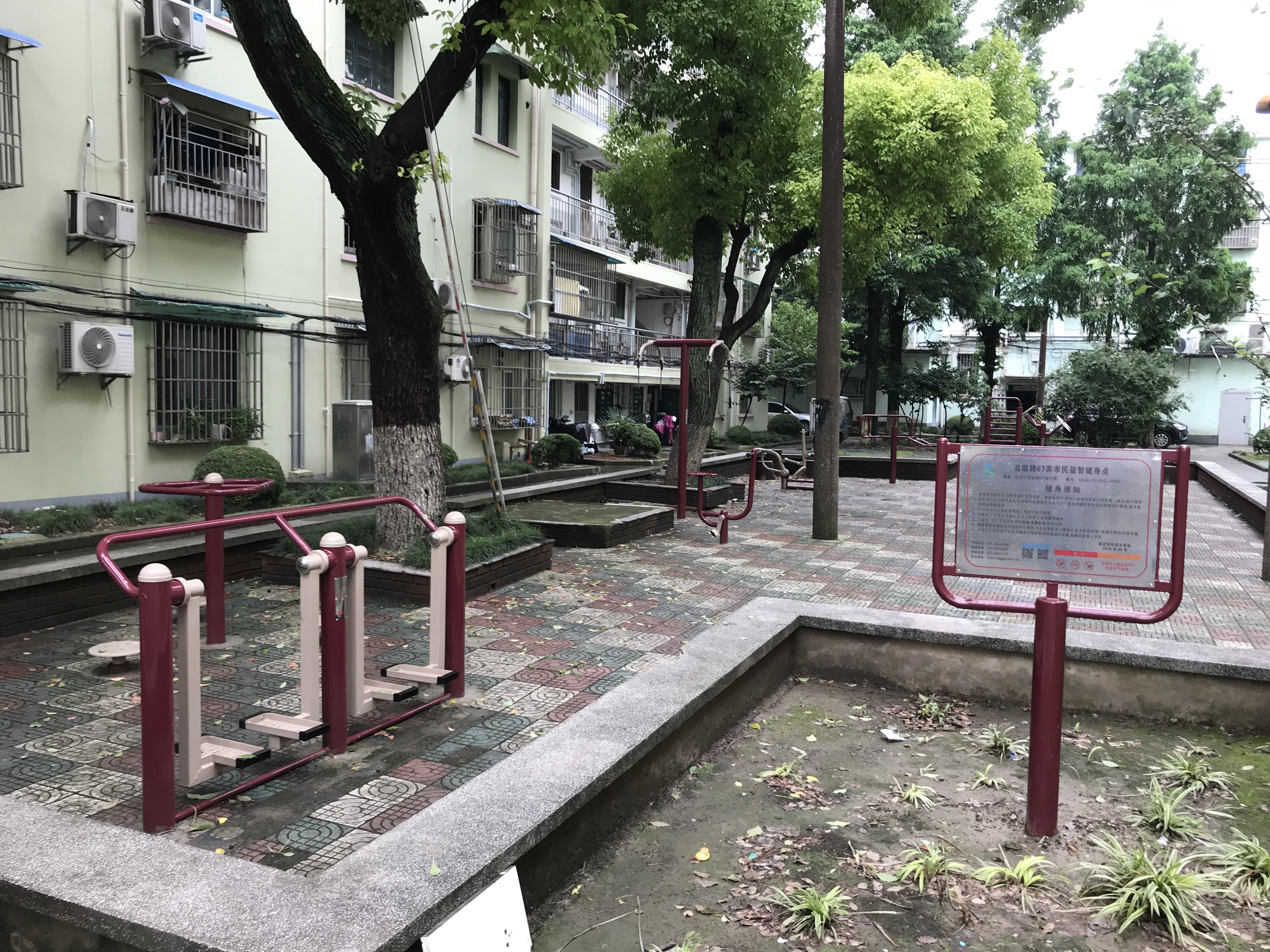 温宿路67弄市民益智健身点
