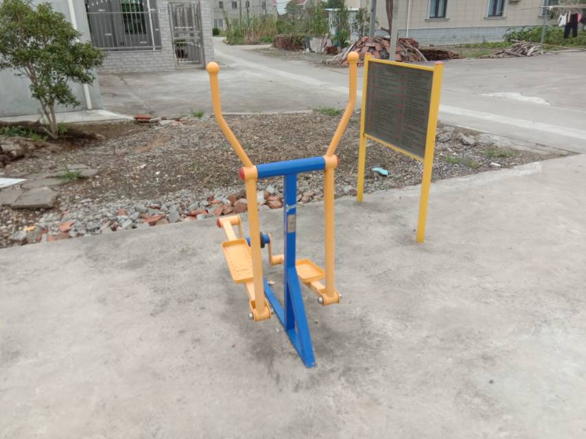 室外椭圆机