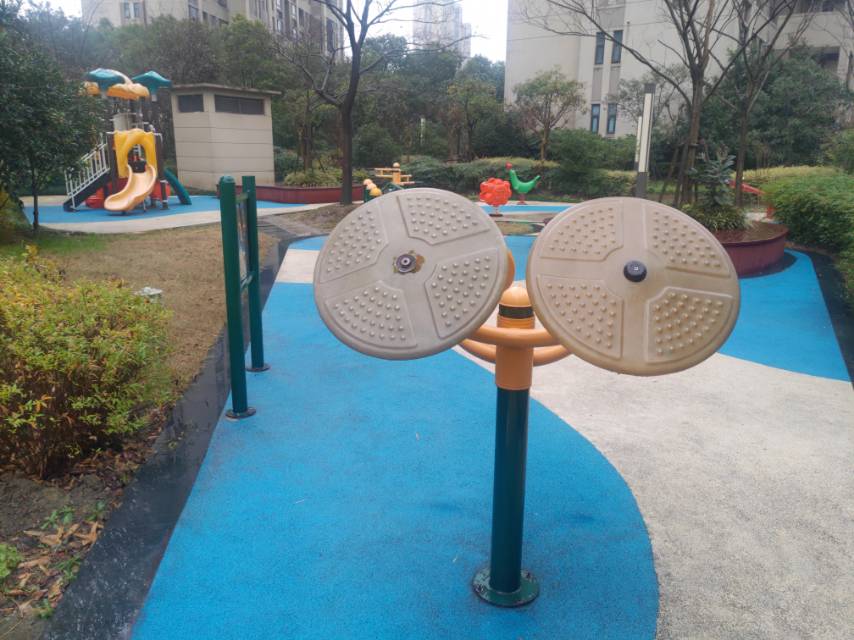 云谷路1233弄小区市民健身点