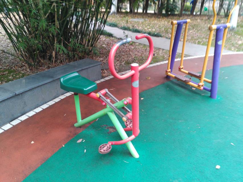 腰腿锻炼器