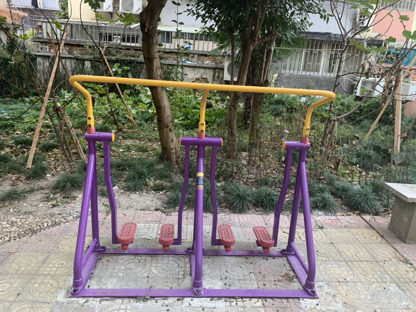 太空漫步器