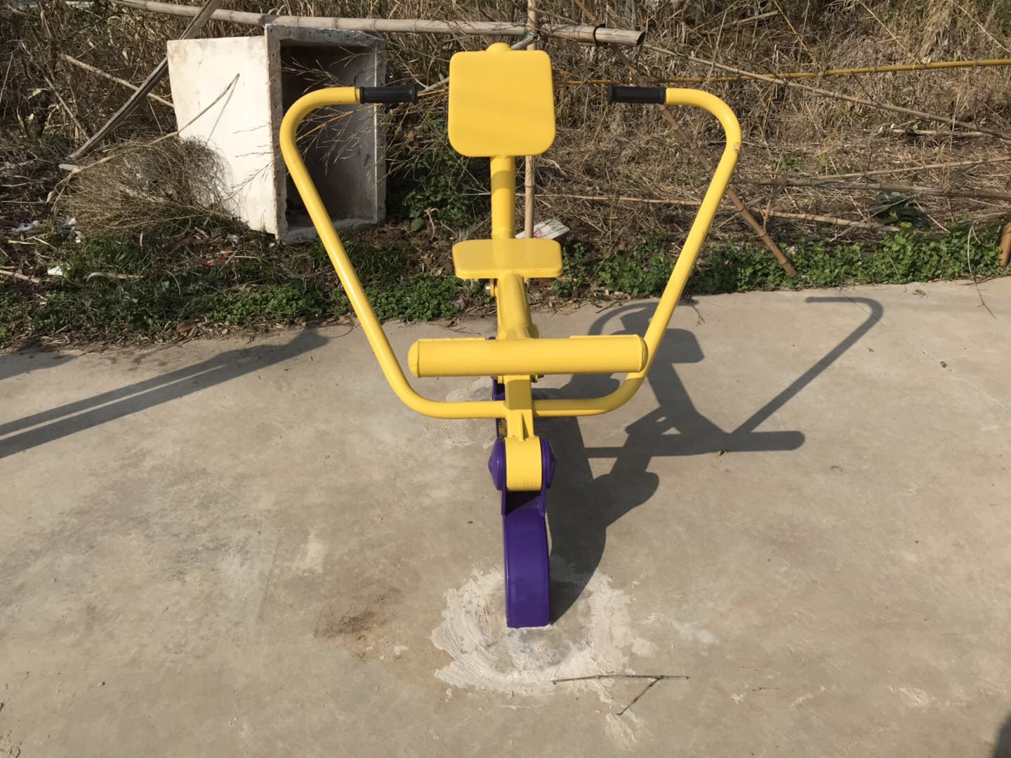 自重式平推训练器