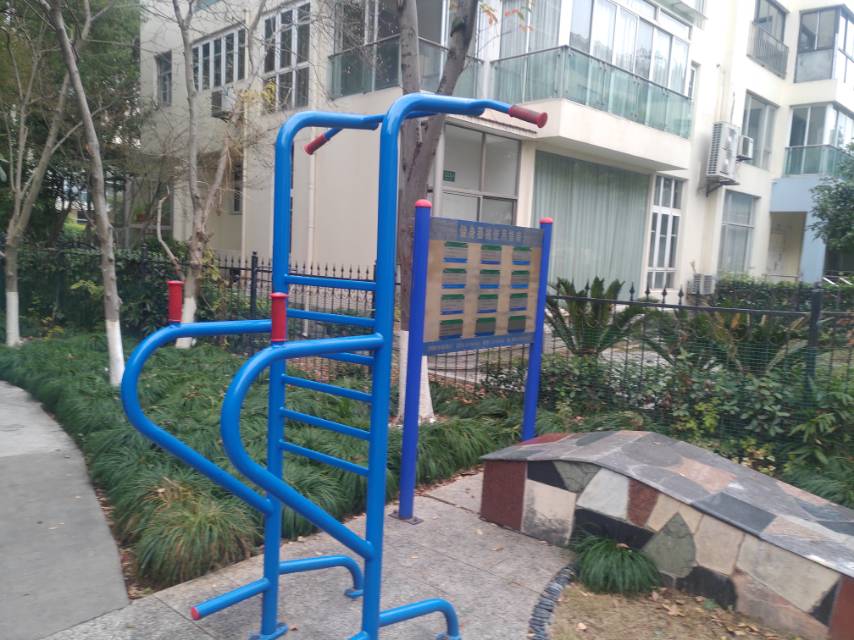多功能锻炼器