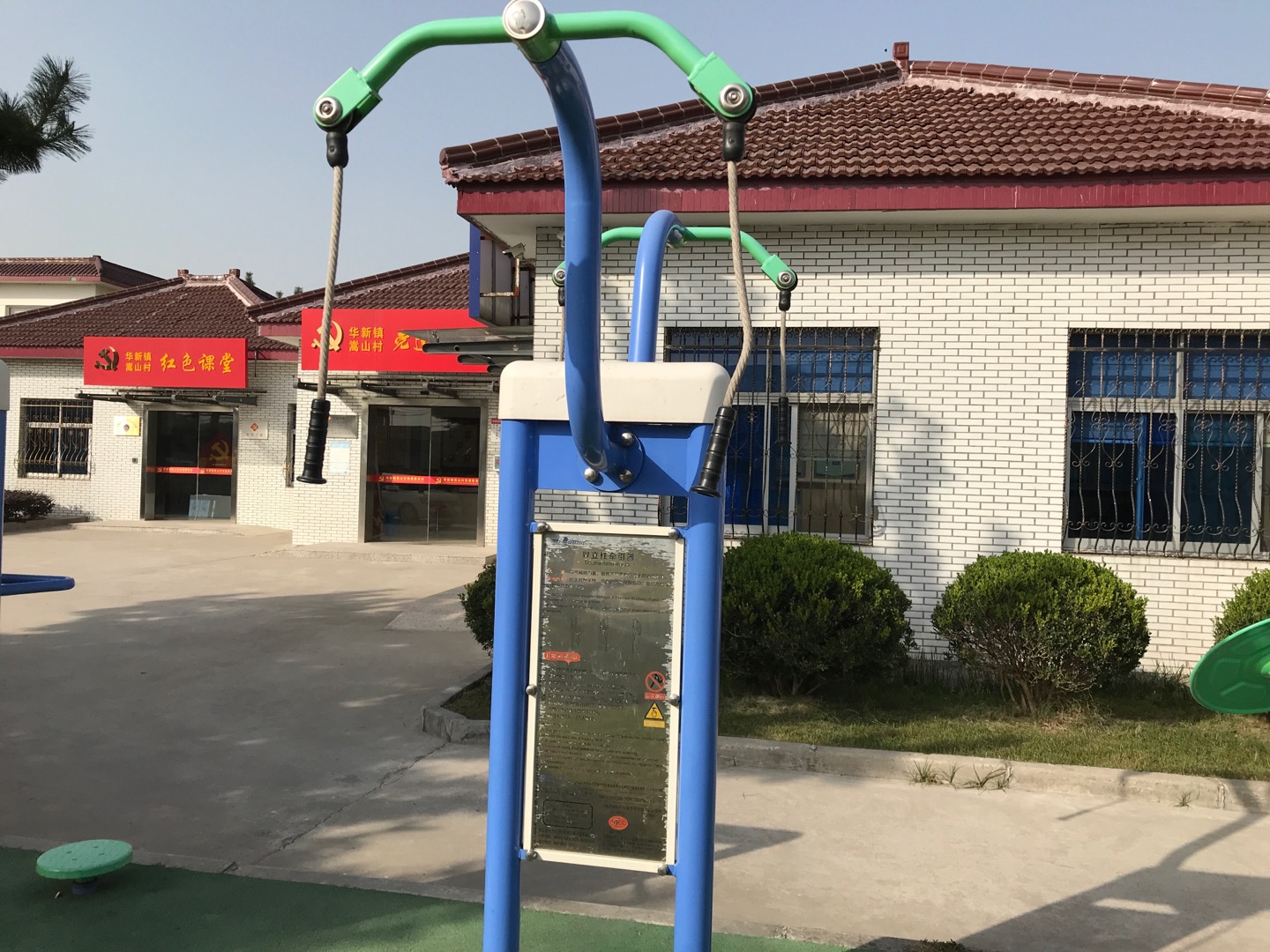 双立柱牵引器