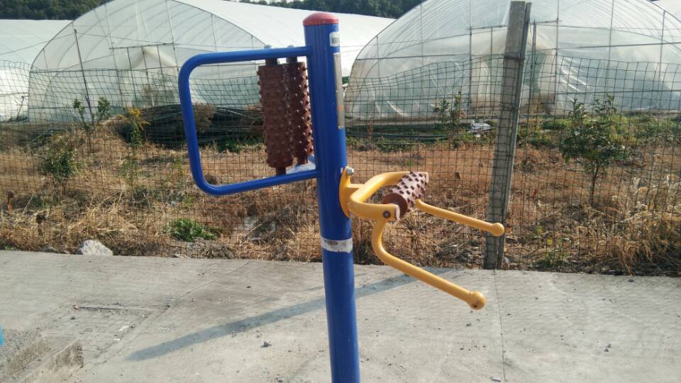 腰背按摩器